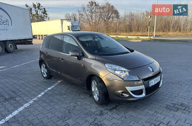 Renault Scenic 2011