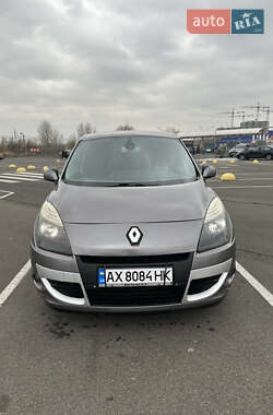 Renault Scenic 2011