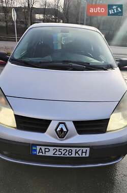 Renault Scenic  2005