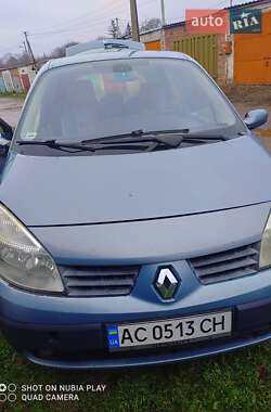 Renault Scenic  2004
