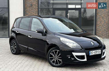 Renault Scenic  2011