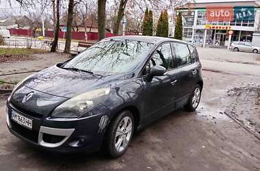 Renault Scenic  2010