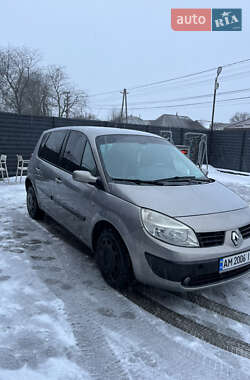 Renault Scenic  2005