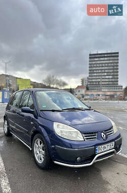 Renault Scenic  2004