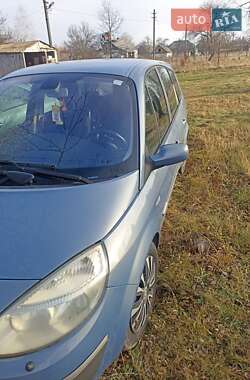 Renault Scenic  2005