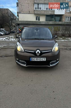 Renault Scenic 2012