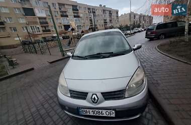 Renault Scenic  2005