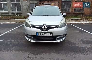 Renault Scenic 2015