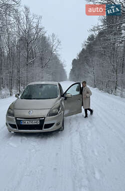 Renault Scenic  2009