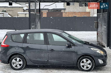 Renault Scenic  2010