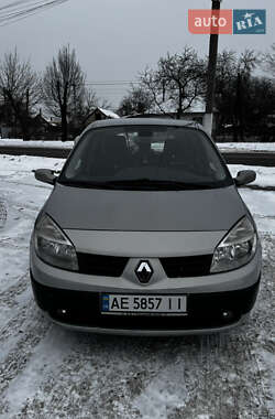Renault Scenic  2003