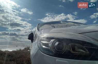 Renault Scenic  2012