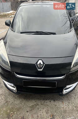 Renault Scenic 2012