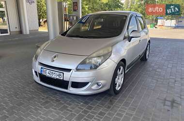 Renault Scenic  2010