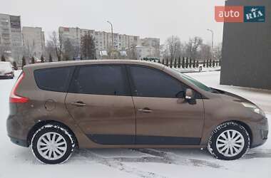 Renault Scenic  2010