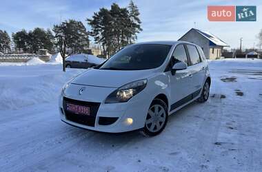 Renault Scenic  2010