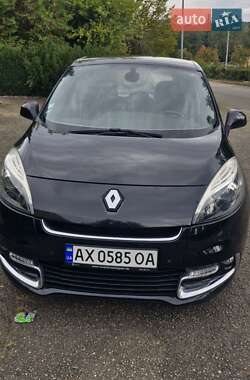 Renault Scenic  2012