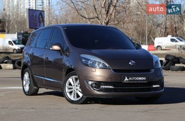 Renault Scenic  2012