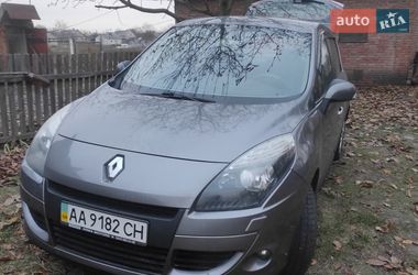Renault Scenic  2011