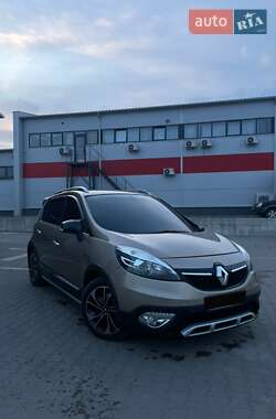Renault Scenic  2014