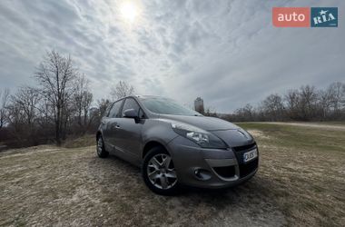 Renault Scenic 2011