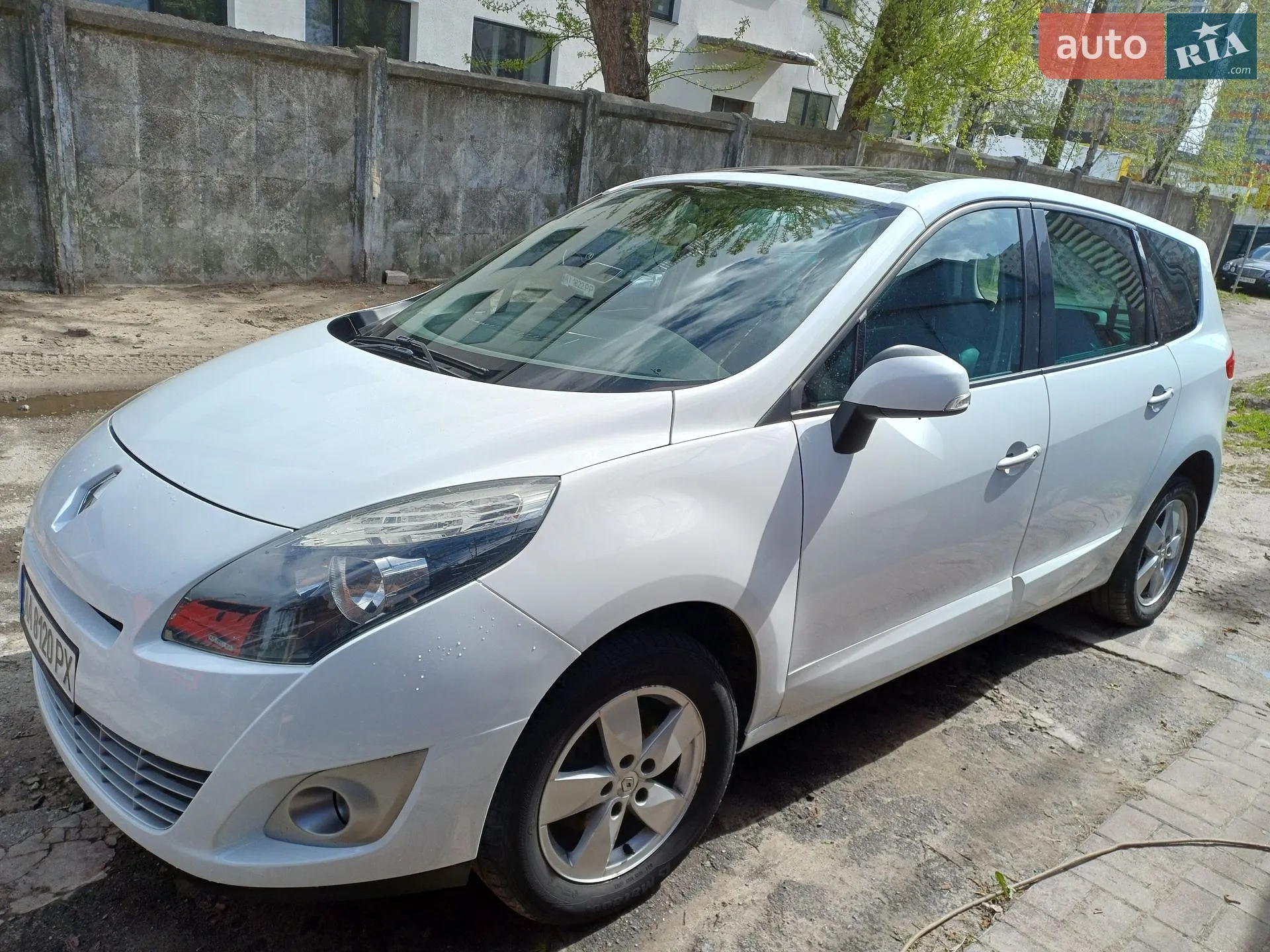 Renault Scenic 2011 VIN VF1JZ00B645841786 фото оголошення 2 з 12