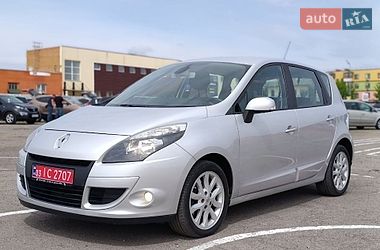 Renault Scenic  2011