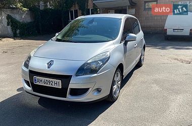 Renault Scenic  2011