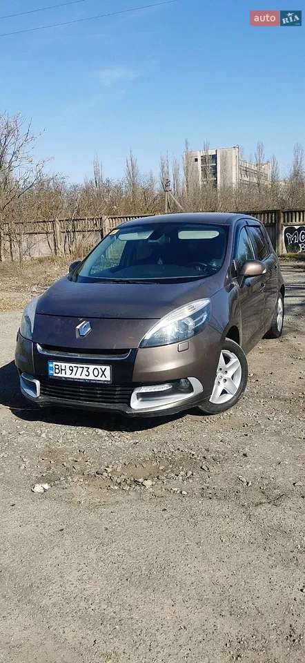 2013 Renault Scenic - фото 1