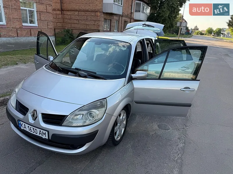 Renault Scenic 2008