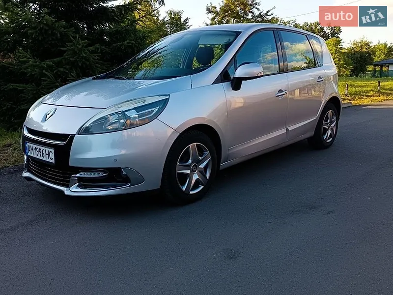 Renault Scenic 2012