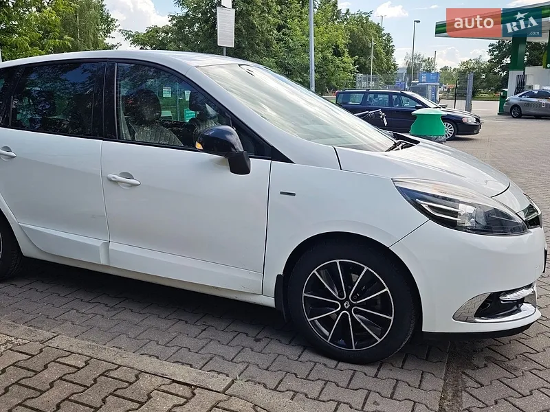 Renault Scenic 2013