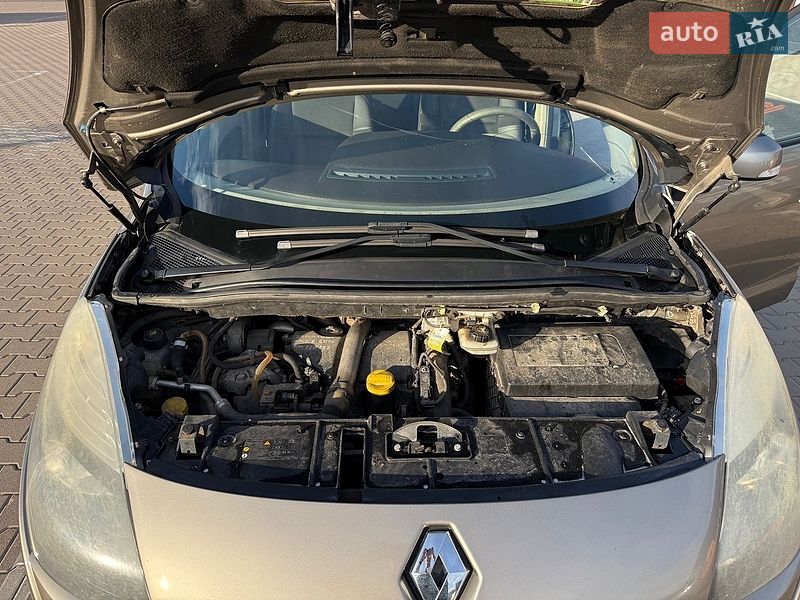 Минивэн Renault Scenic 2010 в Киеве фото 34 Минивэн Renault Scenic 2010 в Киеве