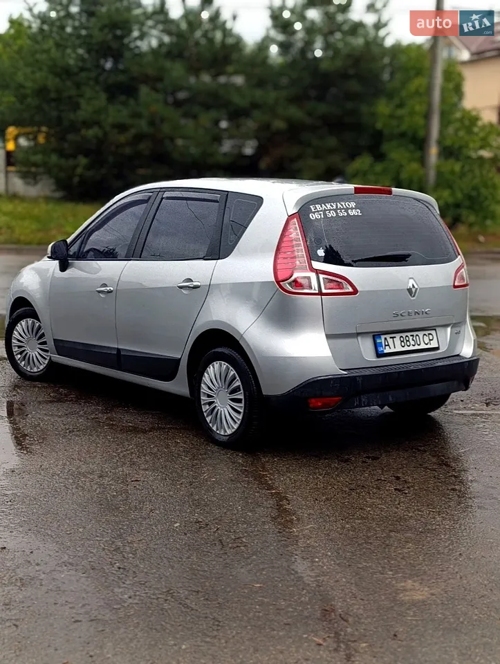2010 Renault Scenic - мініатюра 5