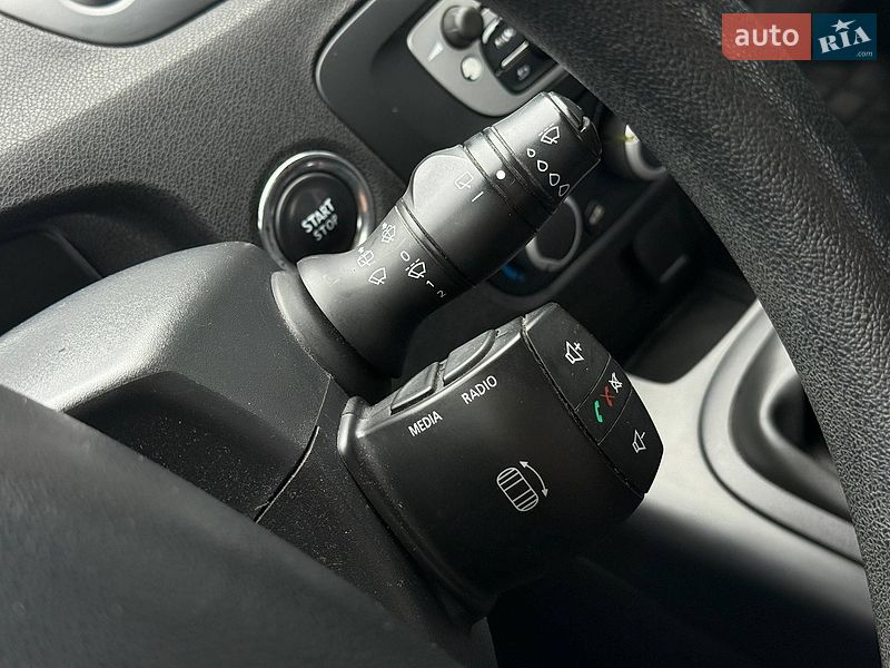 Минивэн Renault Scenic 2013 в Ровно фото 27 Минивэн Renault Scenic 2013 в Ровно