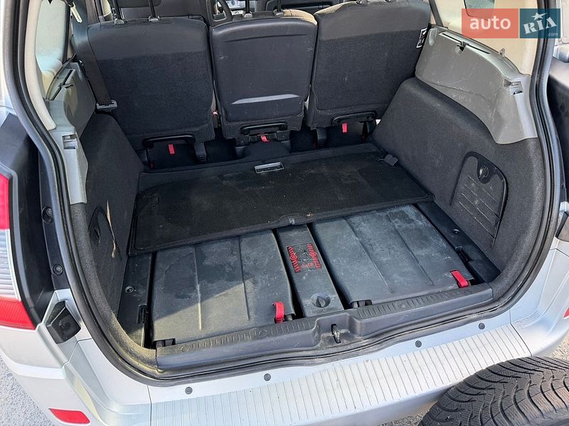 Минивэн Renault Scenic 2007 в Звягеле фото 44 Минивэн Renault Scenic 2007 в Звягеле