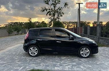 Минивэн Renault Scenic 2011 в Славуте