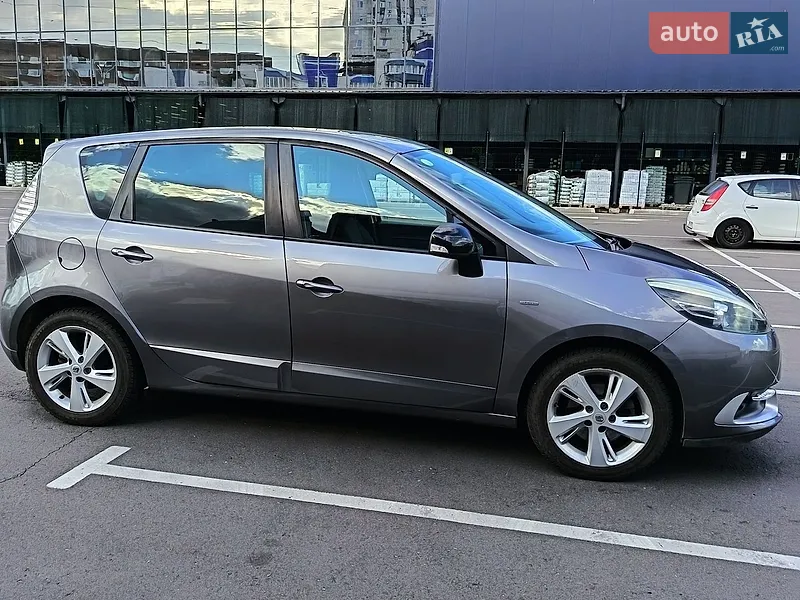 Renault Scenic 2014