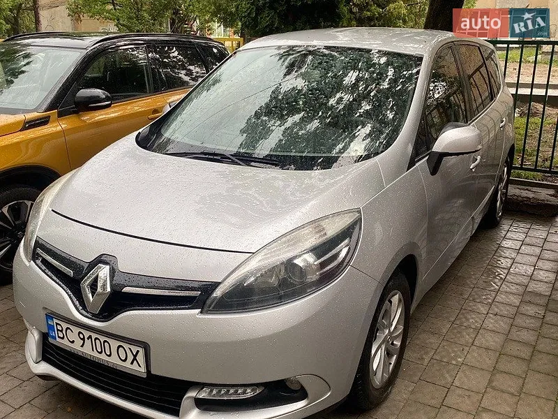 Renault Scenic 2015