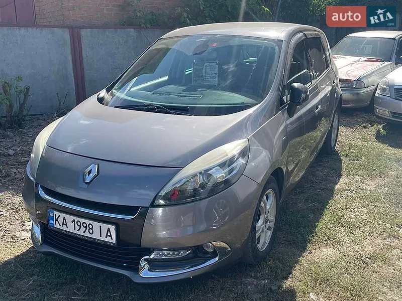 Renault Scenic 2012