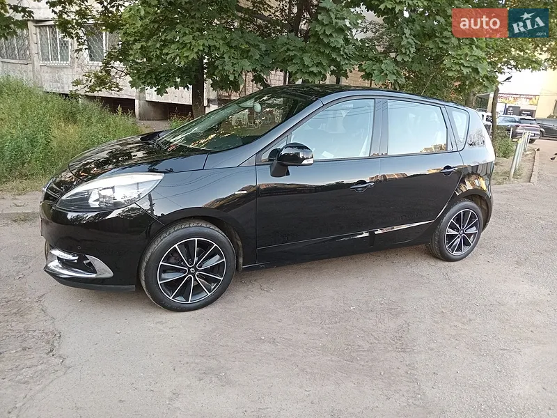 Renault Scenic 2012