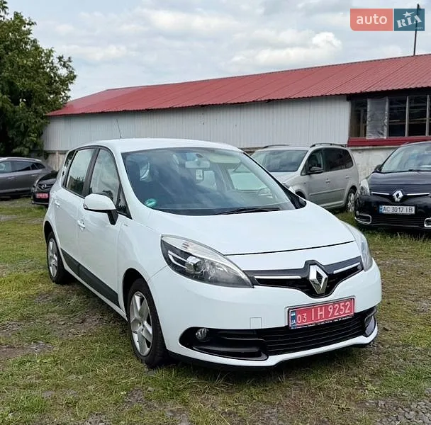 Renault Scenic 2012