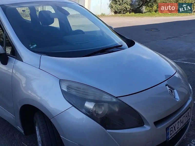 Renault Scenic 2011
