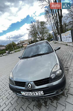 Renault Symbol  2004