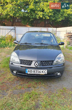 Renault Symbol  2004