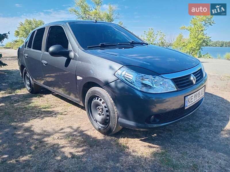 Легкові Renault Symbol