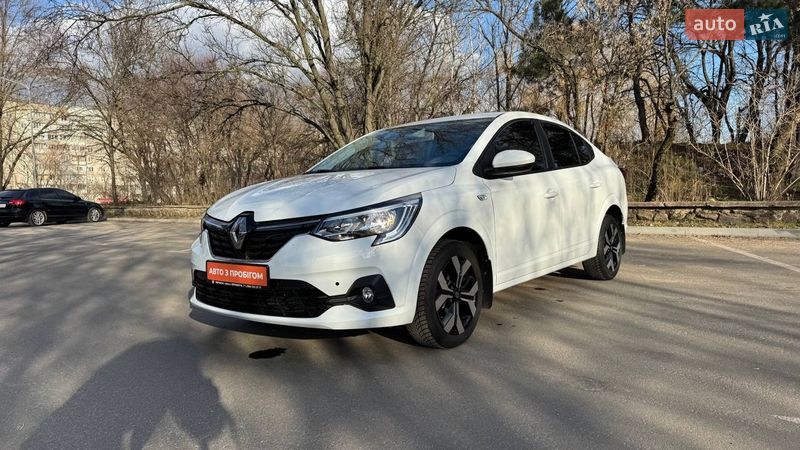 Легкові Renault Taliant