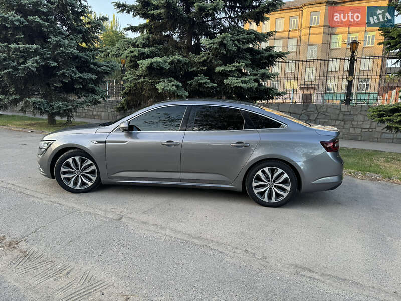 Седан Renault Talisman