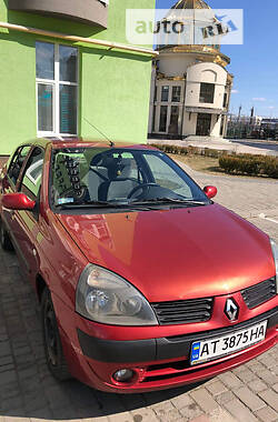 Renault Thalia  2005