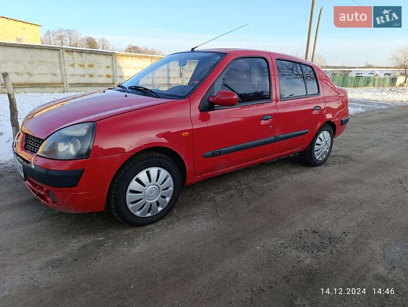 Хетчбек Renault Thalia